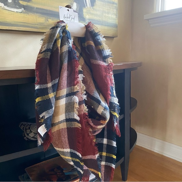 Rooted Soul Fall Scarf - Picture 3 of 4